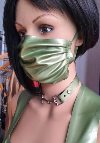 Latex Gesichtsmaske