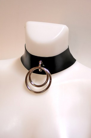 Halsband mit zwei Ringen